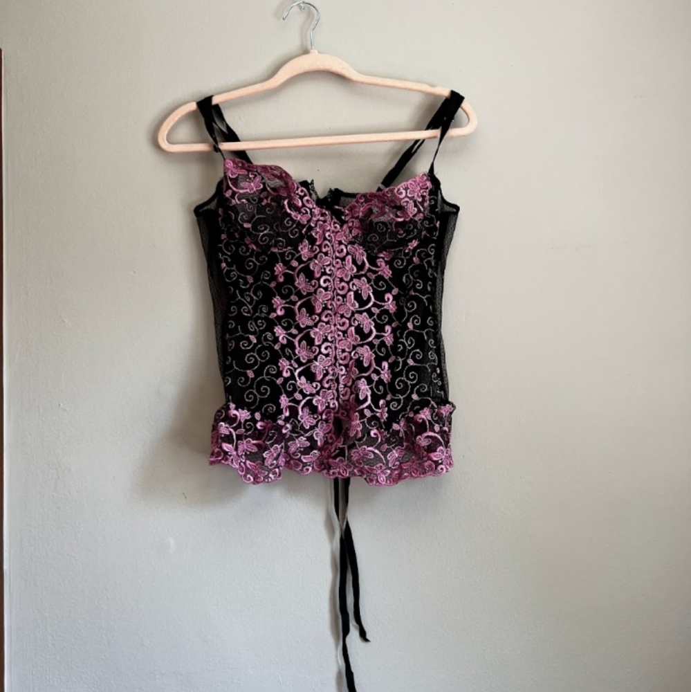Corset, runs small
